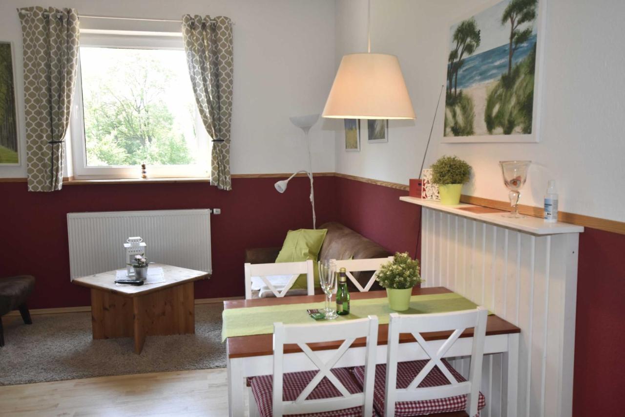 Blowatz Ferienwohnung Og Im Roten Haus Am Ostsee Radweg Ovs 103 מראה חיצוני תמונה